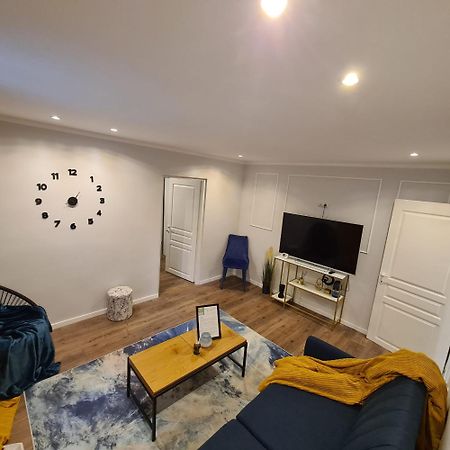 My Cozy Nest - 2 Rooms Apartment Тиргу-Муреш Екстер'єр фото