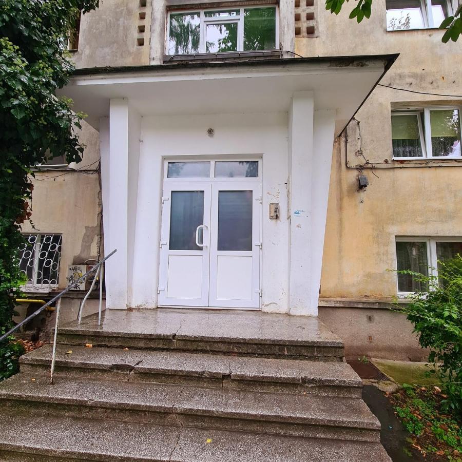 My Cozy Nest - 2 Rooms Apartment Тиргу-Муреш Екстер'єр фото