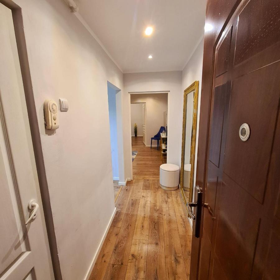 My Cozy Nest - 2 Rooms Apartment Тиргу-Муреш Екстер'єр фото